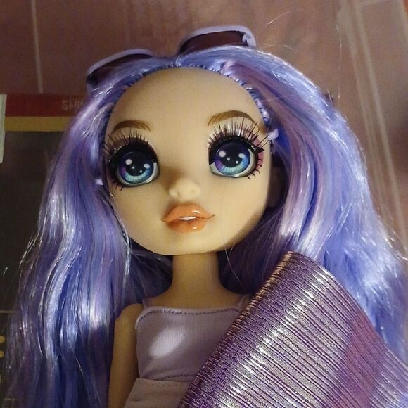 Rainbow High Doll with Purple Hair - Picture 2 of 5